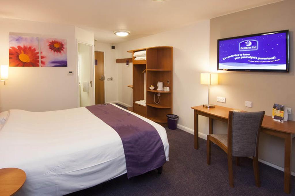 Premier Inn Newcastle - Holystone Holystone  Exteriör bild