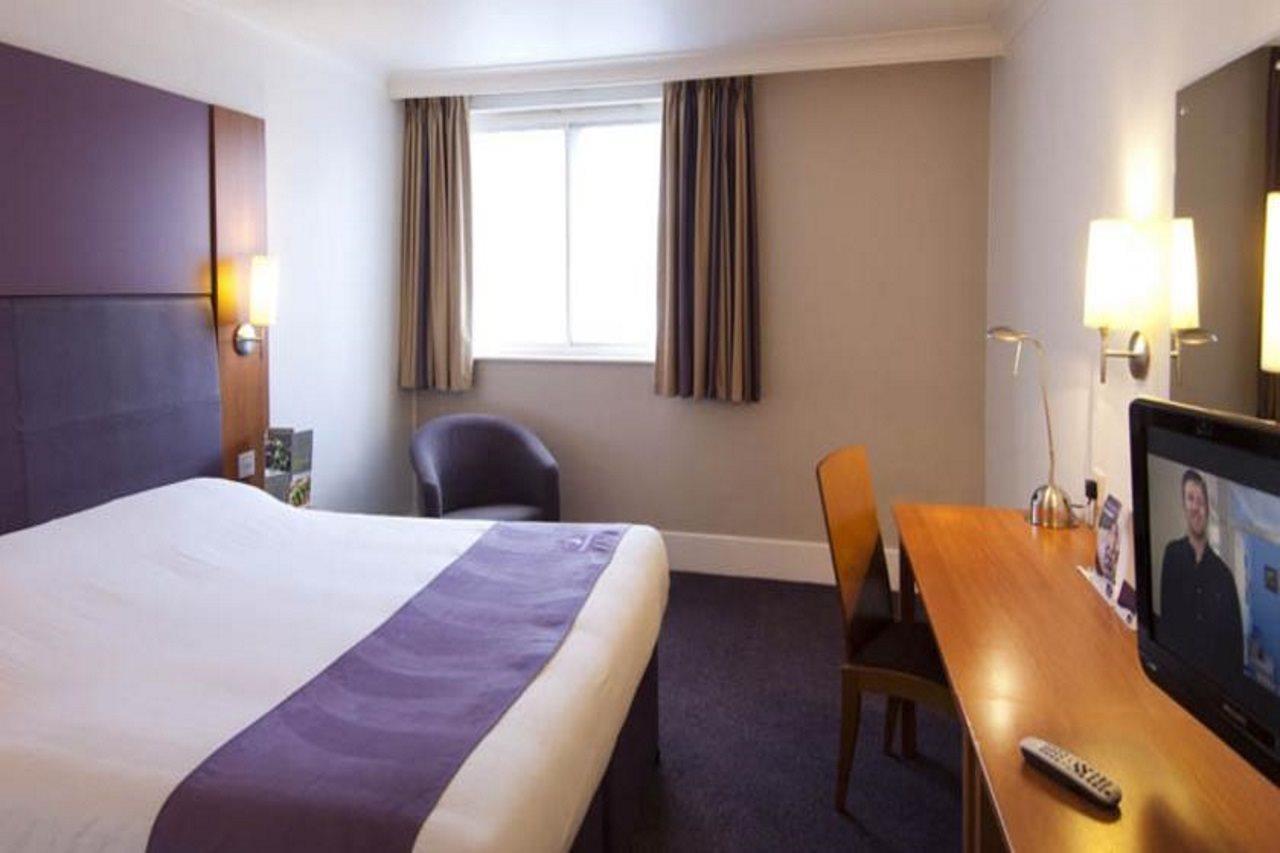 Premier Inn Newcastle - Holystone Holystone  Exteriör bild